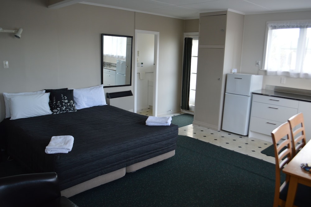 One Bedroom photo 2