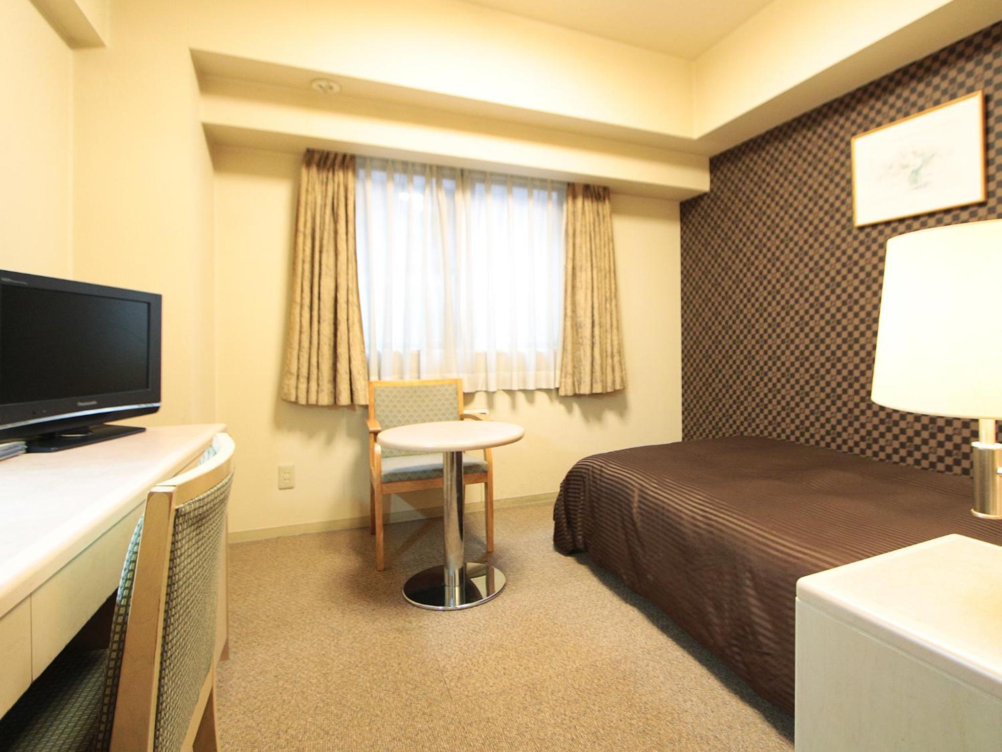 Single Room - Non-Smoking photo 3