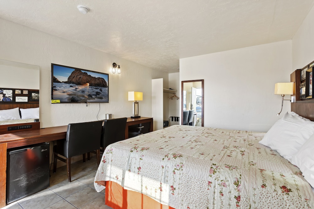 Basic Single Room photo 2