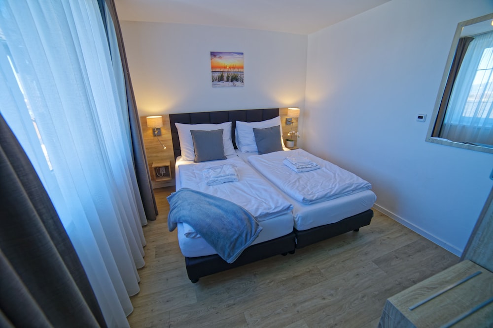 Deluxe Apartment, Balcony (AP 8)