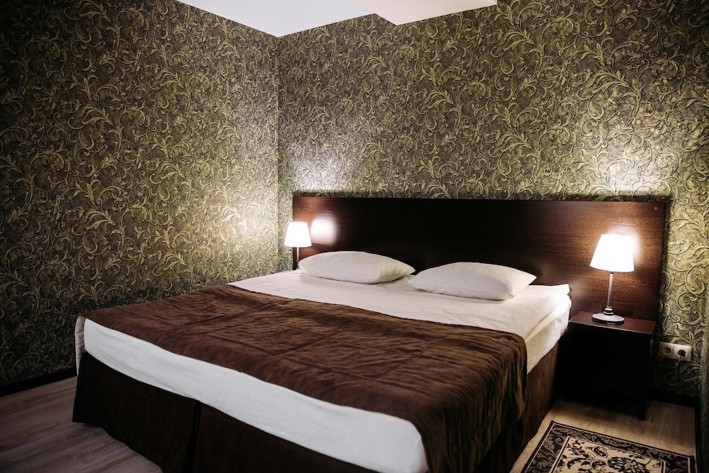 Deluxe Suite photo 1