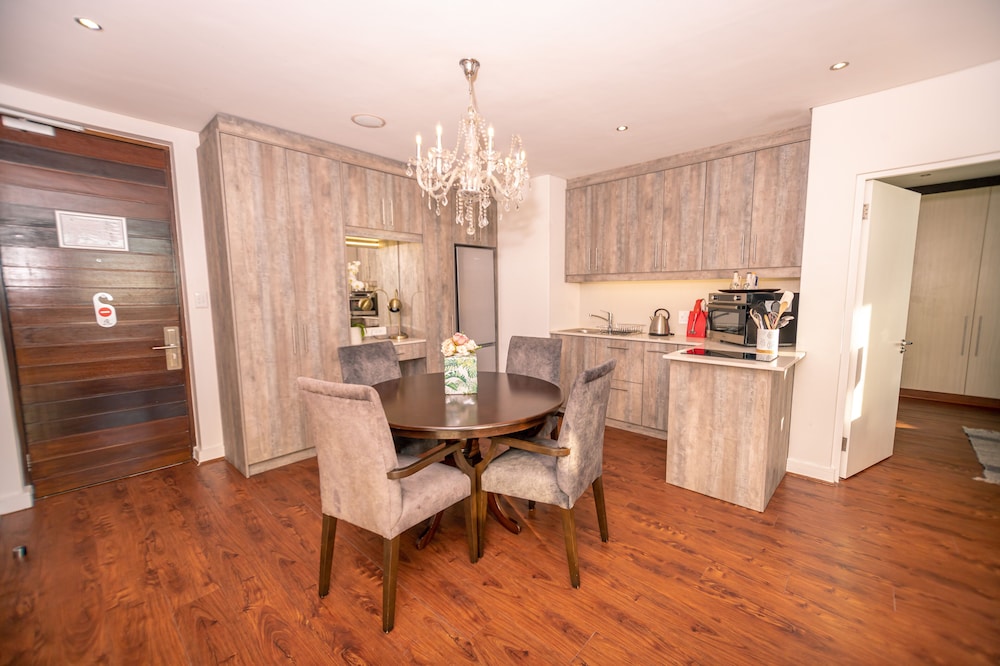 Family Apartment, Multiple Beds, Kitchen, Sea View