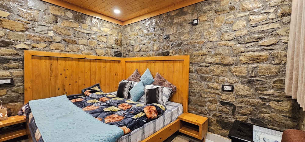 Teak Royal Suite (2BHK) - Photo 20