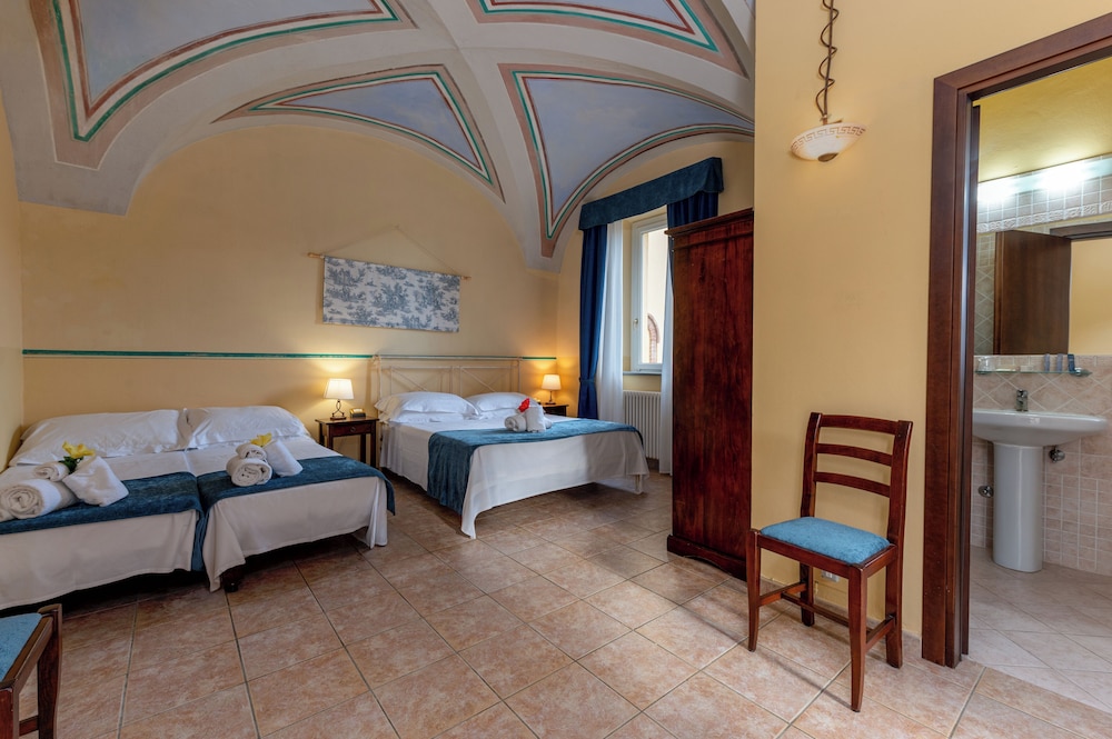 Family Quadruple Room