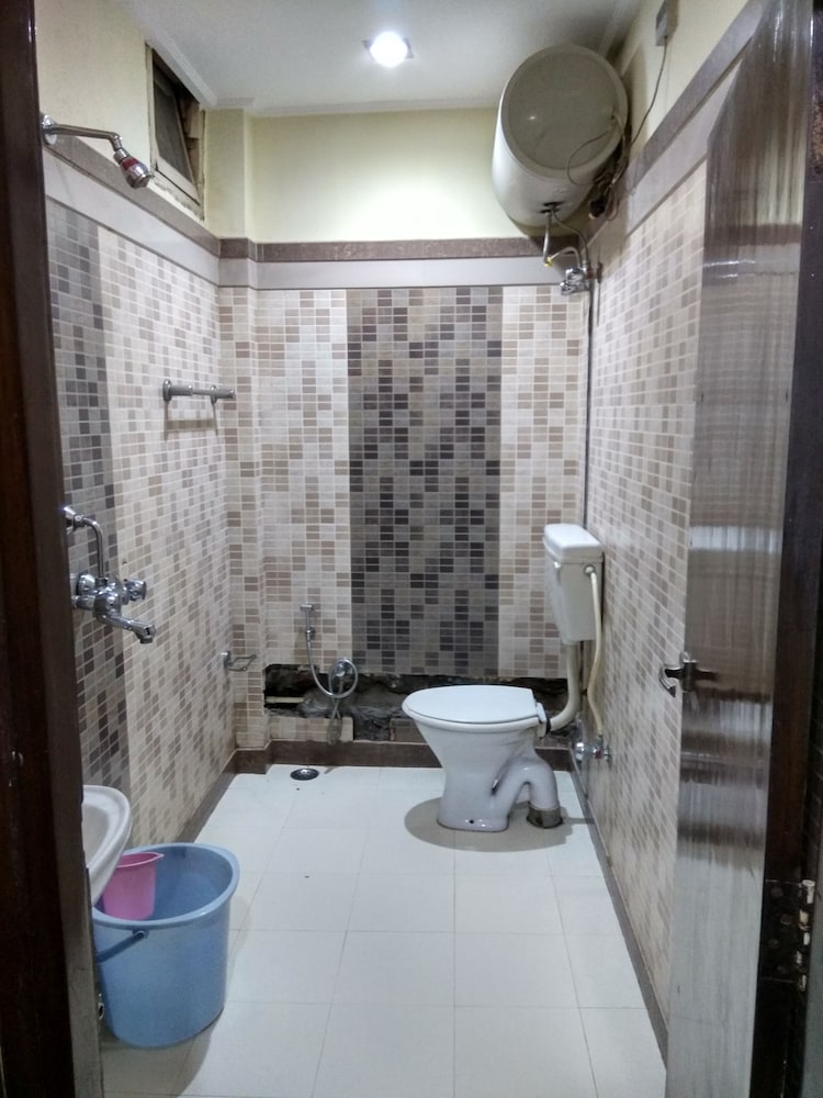 Deluxe Room - Photo 2