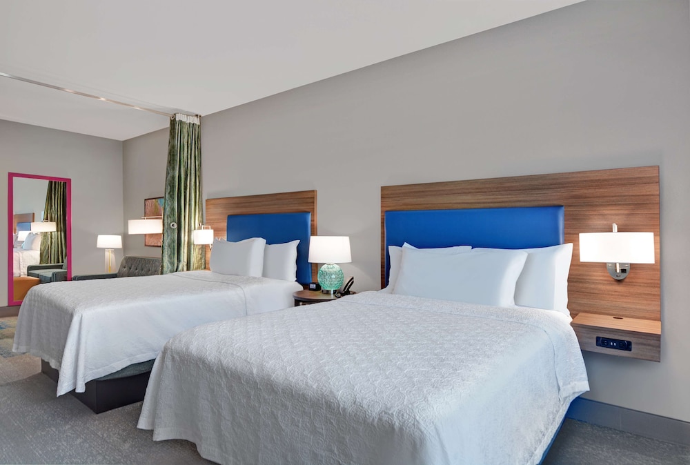 Studio, 2 Queen Beds, Accessible, Bathtub - Photo 1