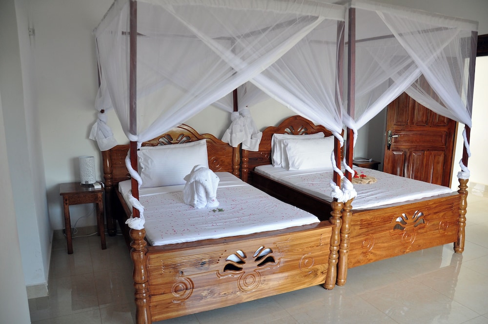 Superior Room, 2 Bedrooms, Garden View photo 3