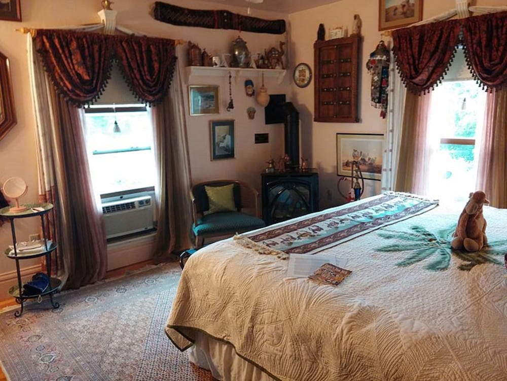 Double Room, Private Bathroom (Middle East) photo 1