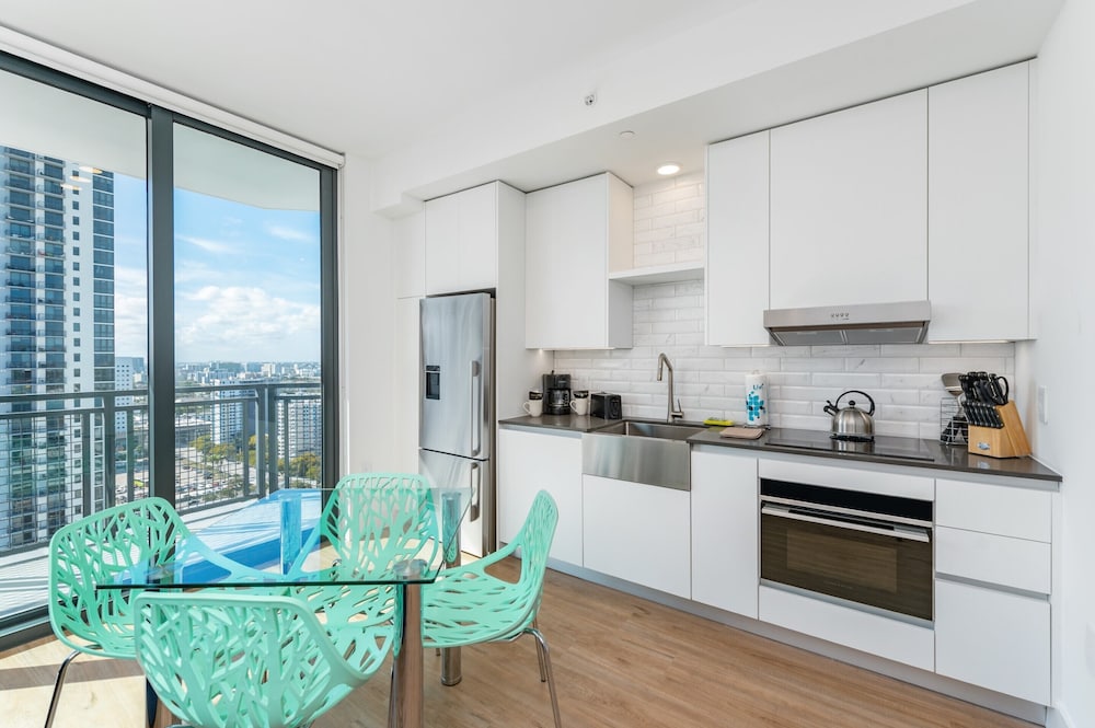 Luxury Studio Suite photo 2