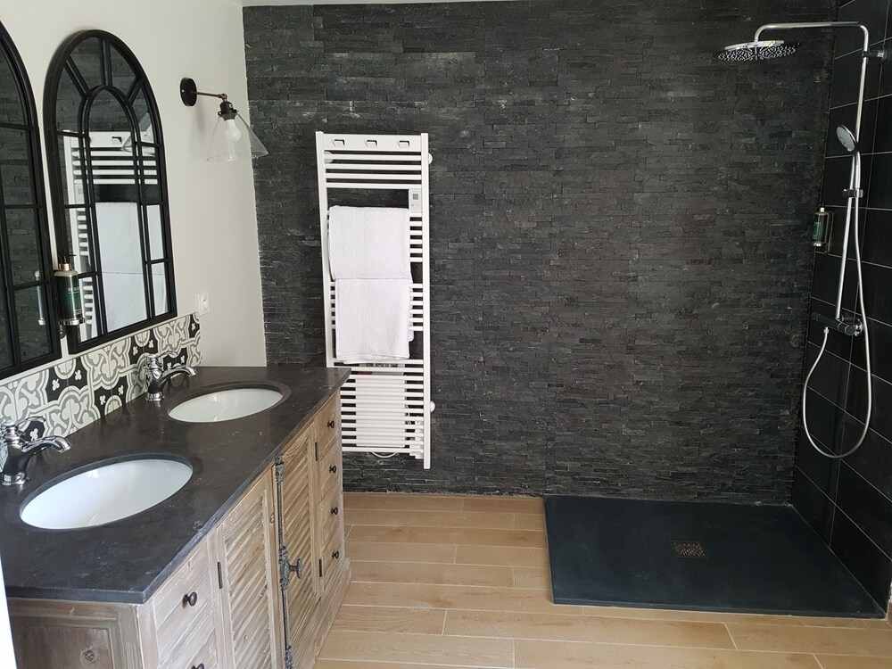 Suite, Ensuite, Garden View (Suite Colette) photo 3