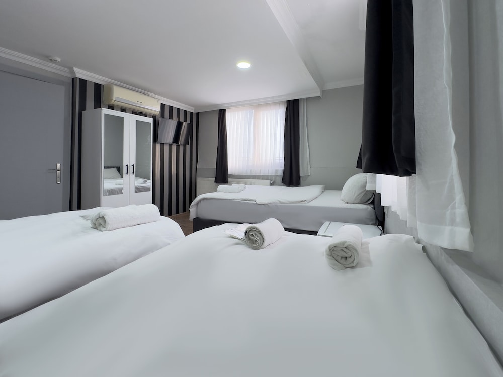 Comfort Quadruple Room photo 3
