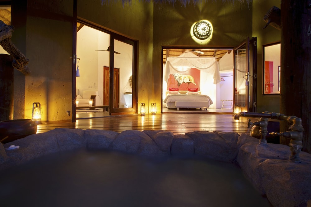 Buffalo Suite photo 3