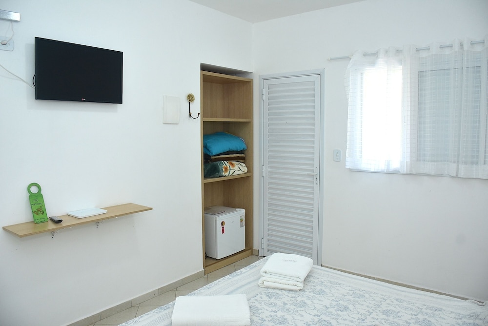 City Room photo 1