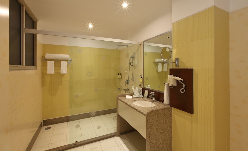 Business Room photo 2