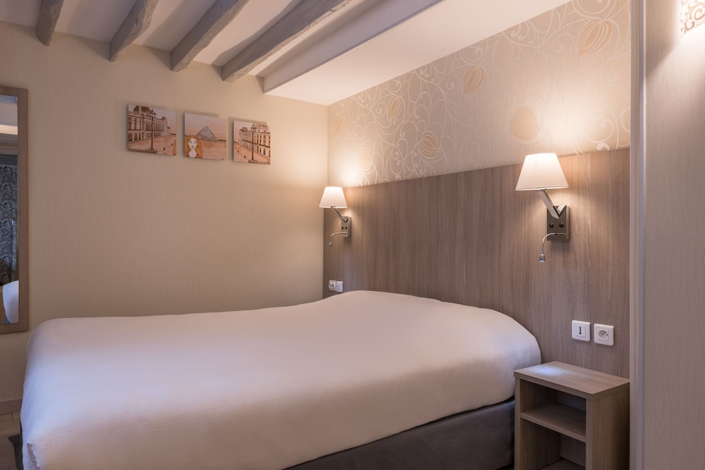 Double Room (Double Room Baignoire) photo 1