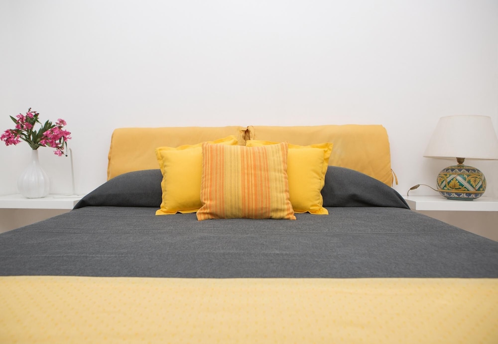 Standard Twin Room, 2 Twin Beds - Photo 2