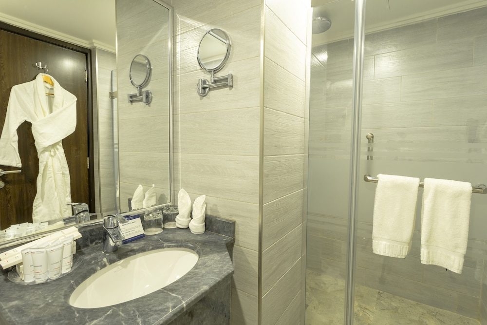 Deluxe Twin Room photo 2