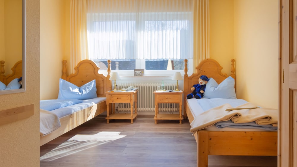 Comfort Twin Room, Multiple Beds, Vineyard View, Slope side photo 2