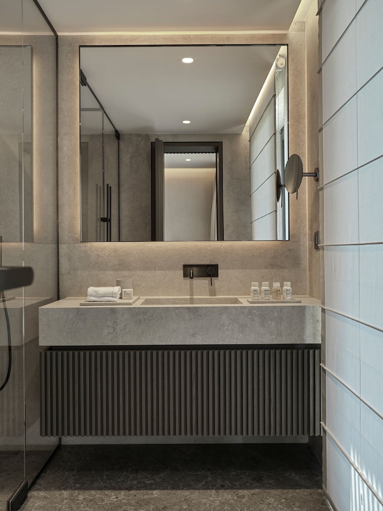 Deluxe Suite, Private Heated Pool, Sea View - Photo 24