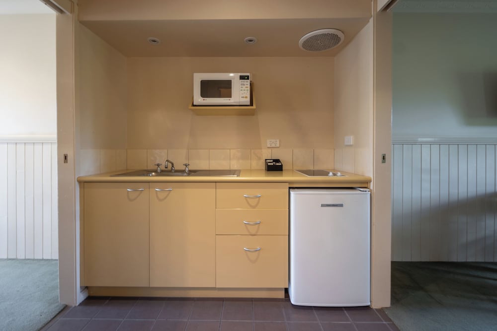 One Bedroom Villa - Photo 3