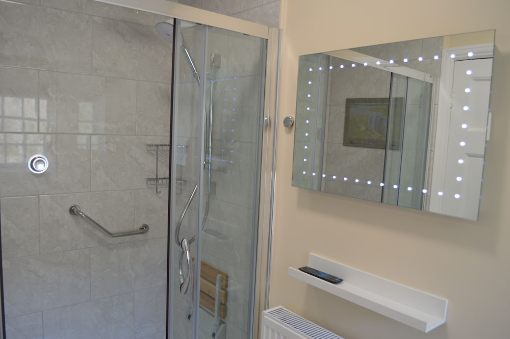 Premier Double Room, 1 Double Bed, Ensuite, River View photo 2