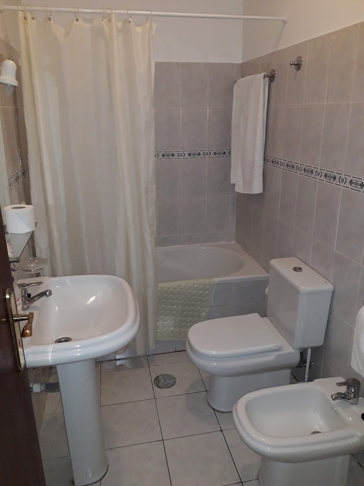 Standard Single Room photo 3