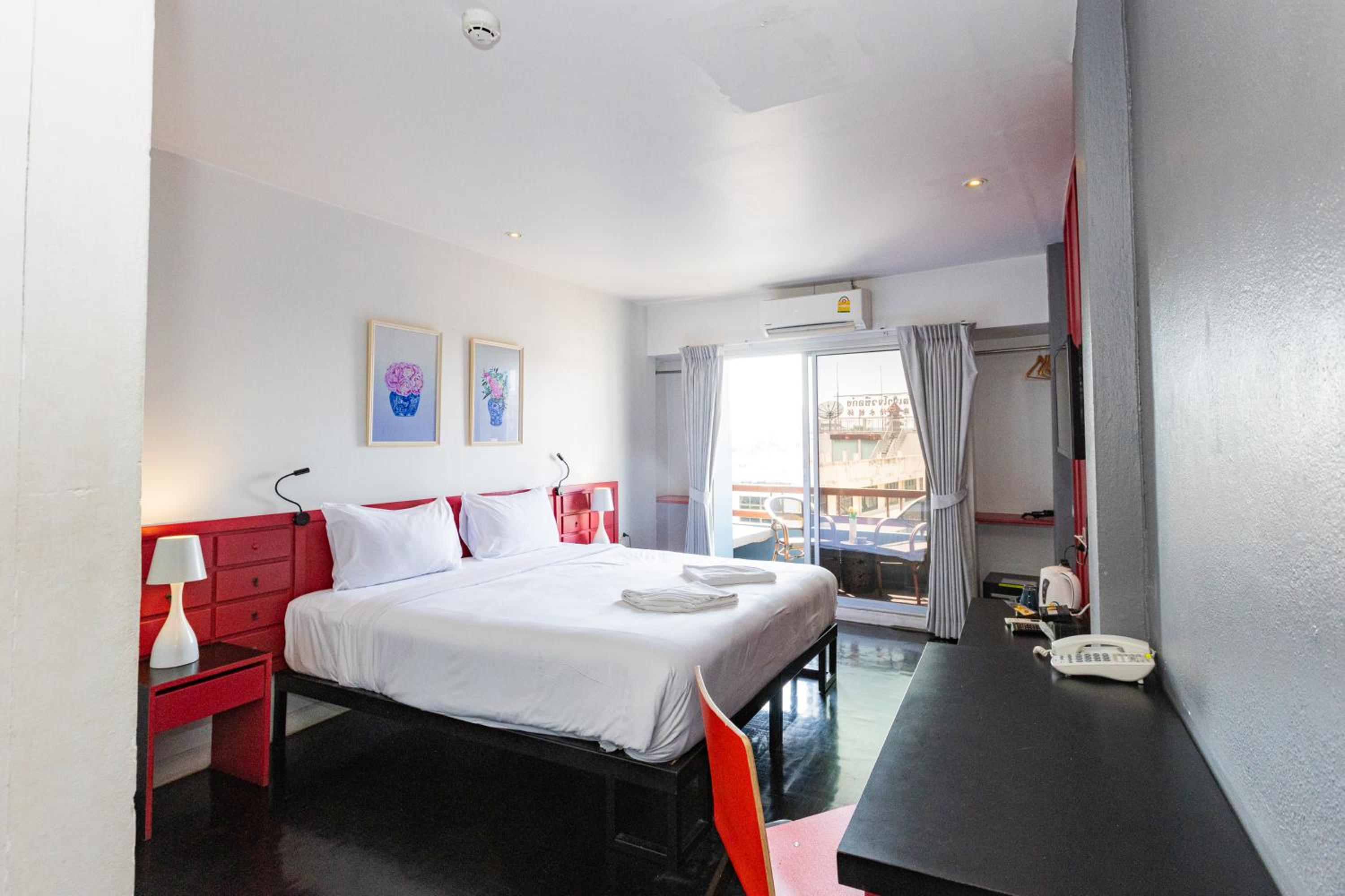 Executive Double Room with Balcony photo 1