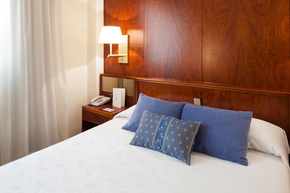 Standard Room - Photo 3