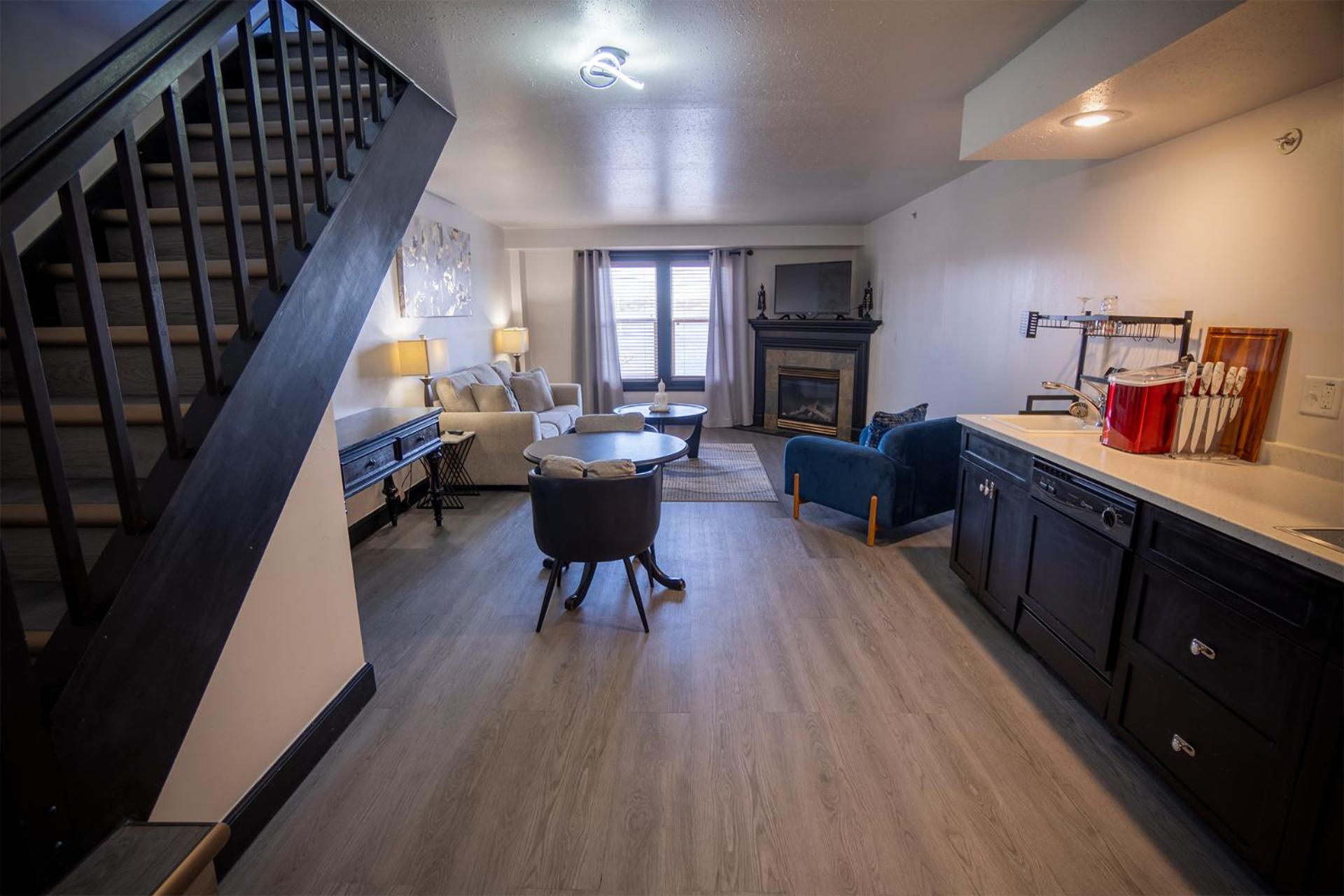 Executive Suite photo 2