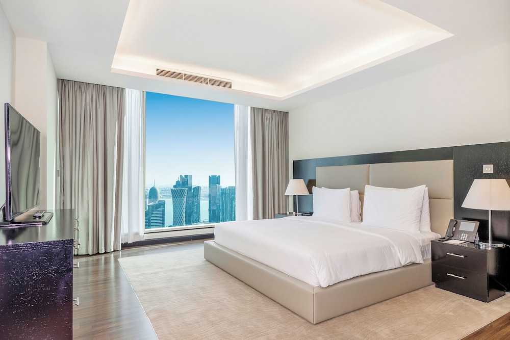 Superior Suite, Multiple Beds, City View (Deluxe Sky Four Bedroom) photo 2