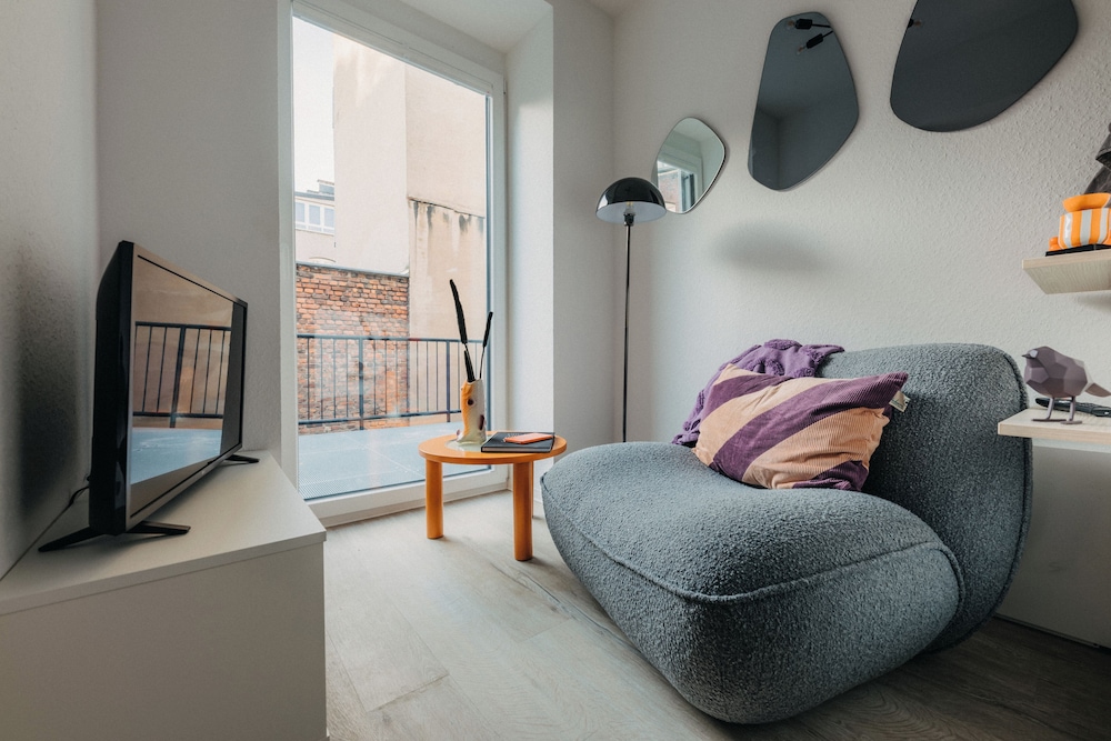 Comfort Single Room, Courtyard View