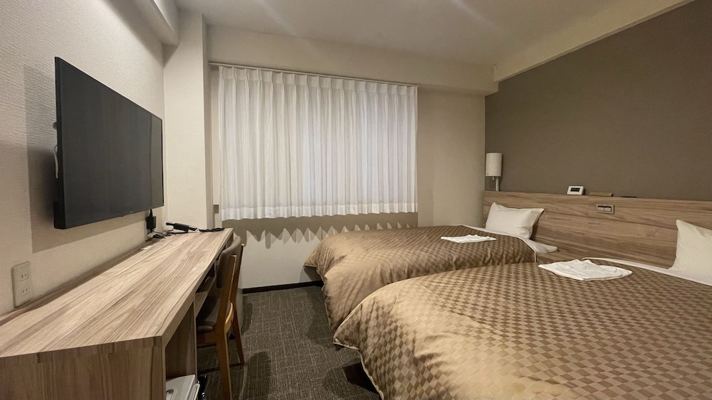 Twin Room, Smoking photo 1