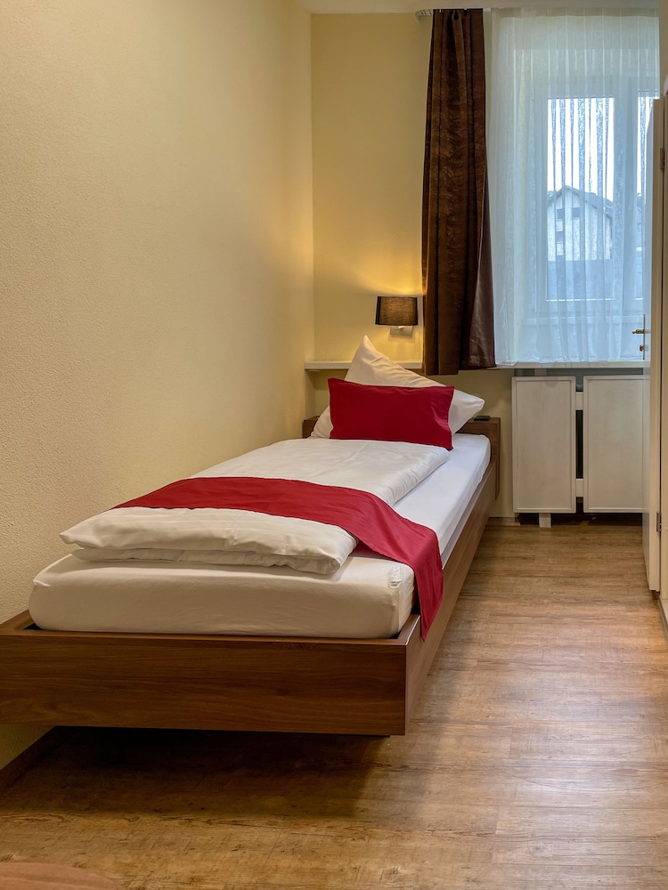 Single Room photo 1