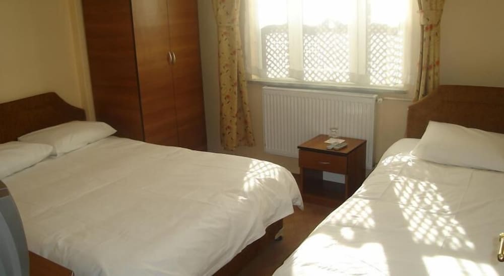 Standard Triple Room photo 1