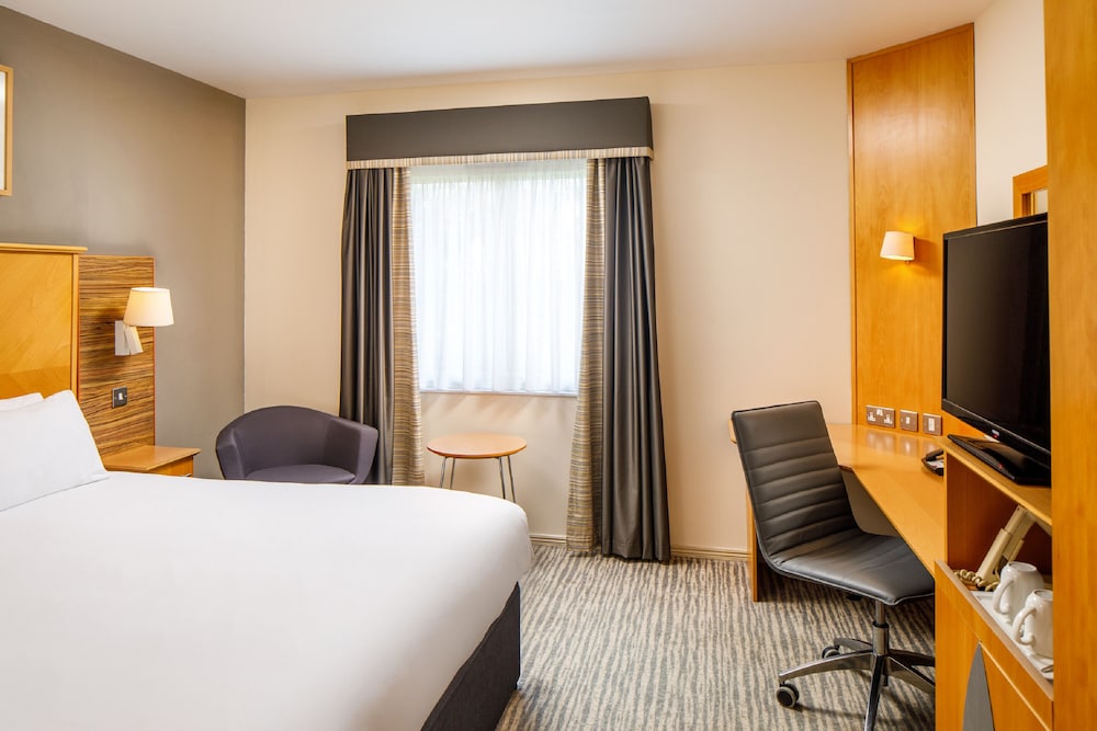 Standard Room, 1 King Bed - Photo 3