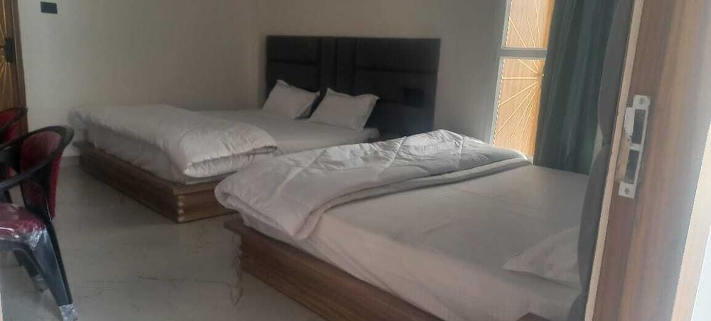 Family Triple Room photo 2