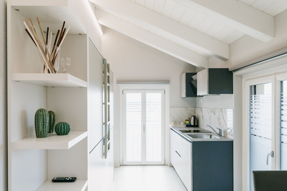 Superior Room, Kitchenette (CAMERA MONVISO)