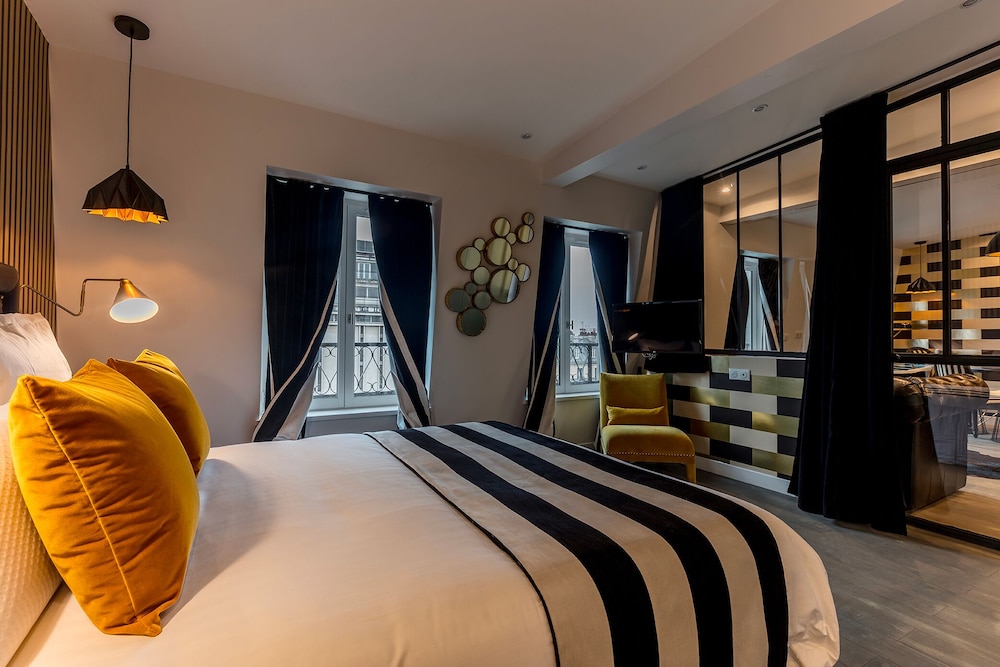 Royal Suite photo 3