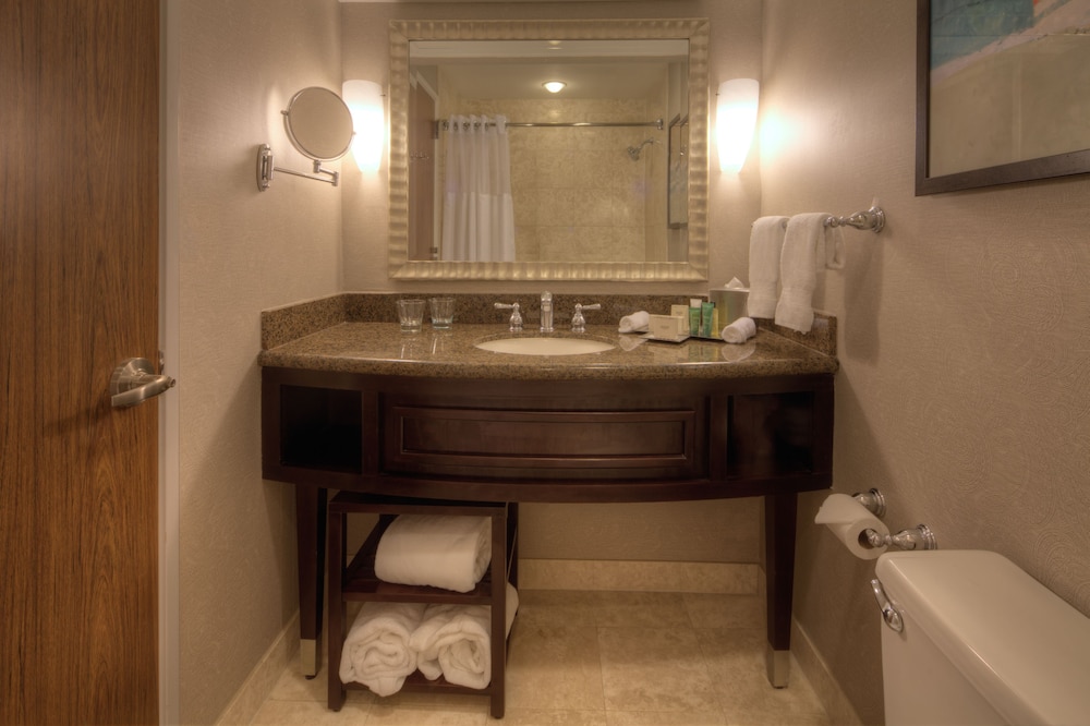 Room, 2 Double Beds - Photo 2