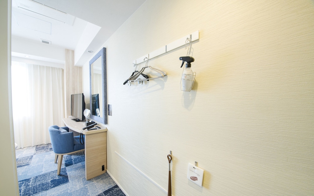 Economy Double Room, 1 Double Bed [Book 90 days before gets you free water bottle!] - Photo 7