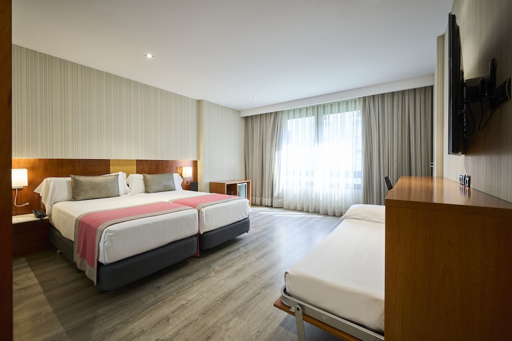 Triple Room (2 adults + 1 children)