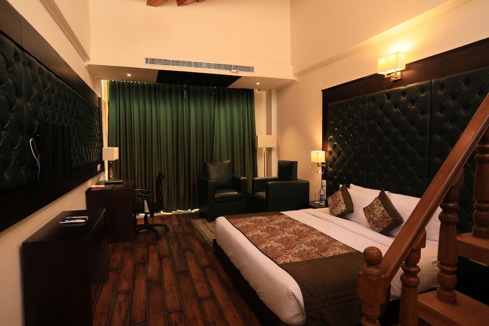 Luxury Duplex photo 3
