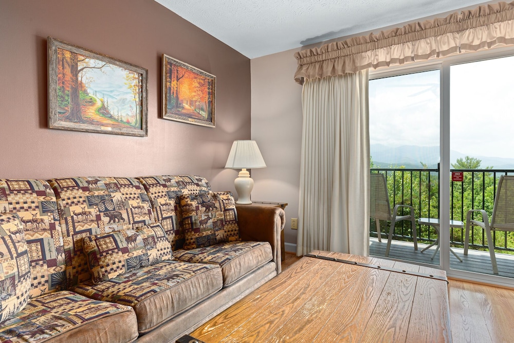 Condo, Multiple Beds, Pool Access, Mountain View (#E108 - No Pets) photo 3