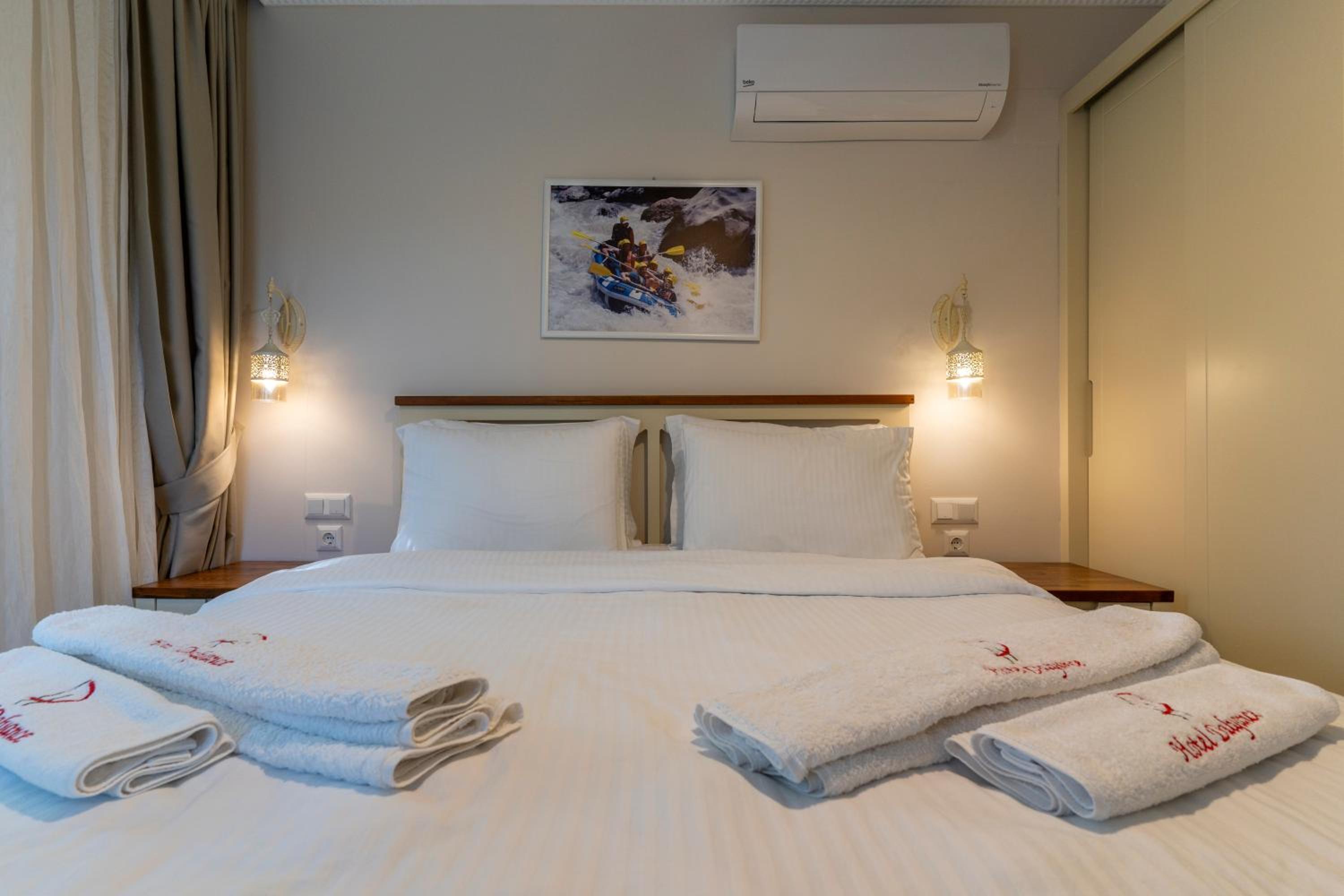 Classic Triple Room - Photo 5