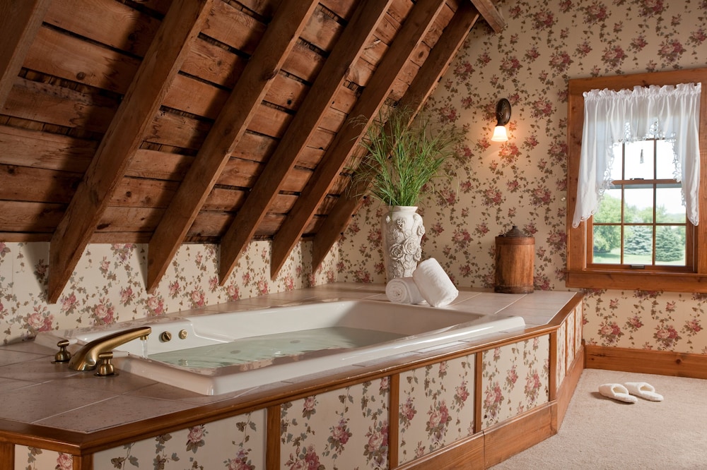 Meadows Suite photo 2