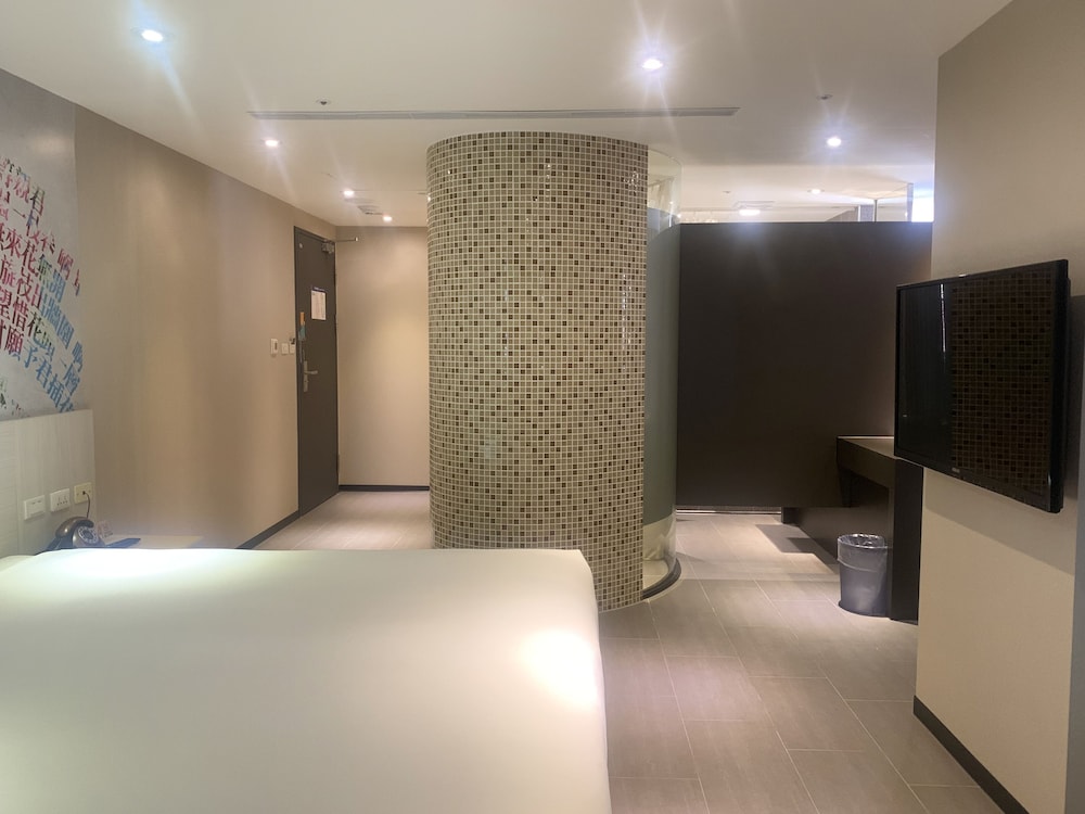 Wholesome Hotel — photo 165