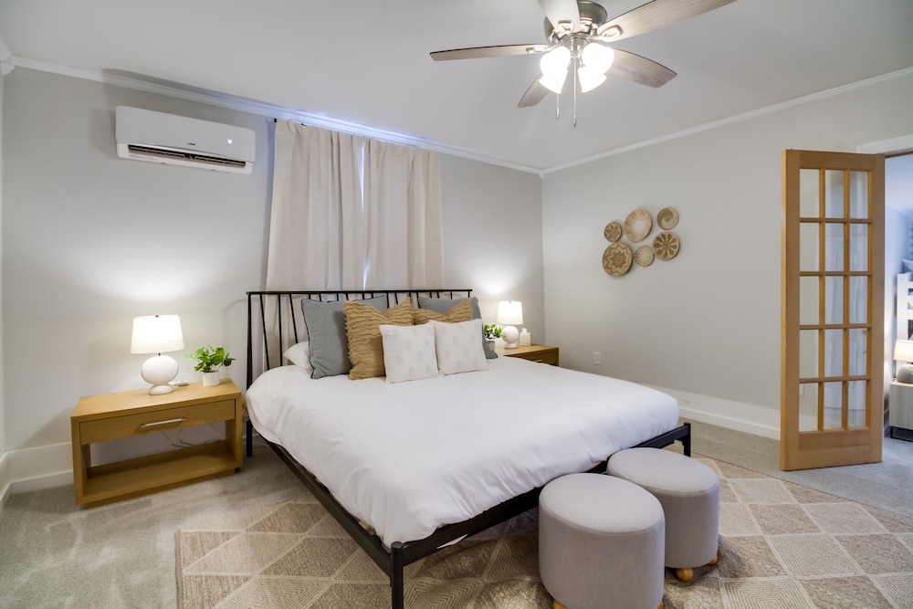 House (4 Bedrooms) photo 1