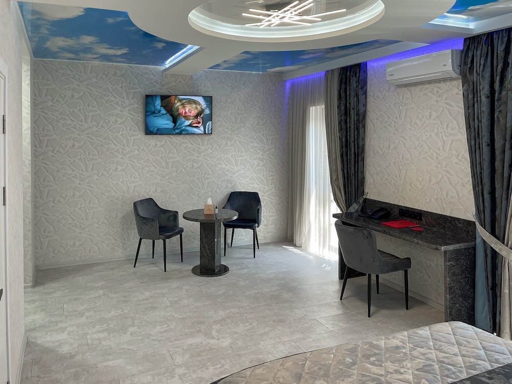 Comfort Room, 1 Bedroom photo 3