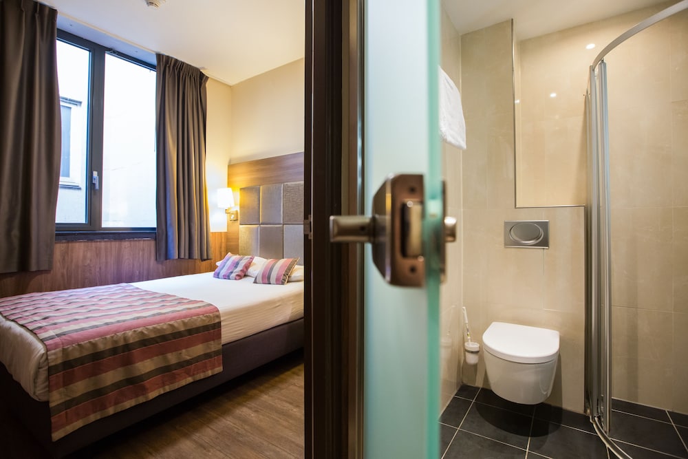 Economy Room, 1 Double Bed photo 3