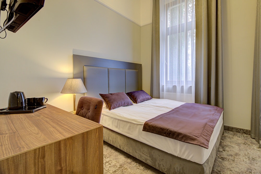 Classic Double Room - Photo 1